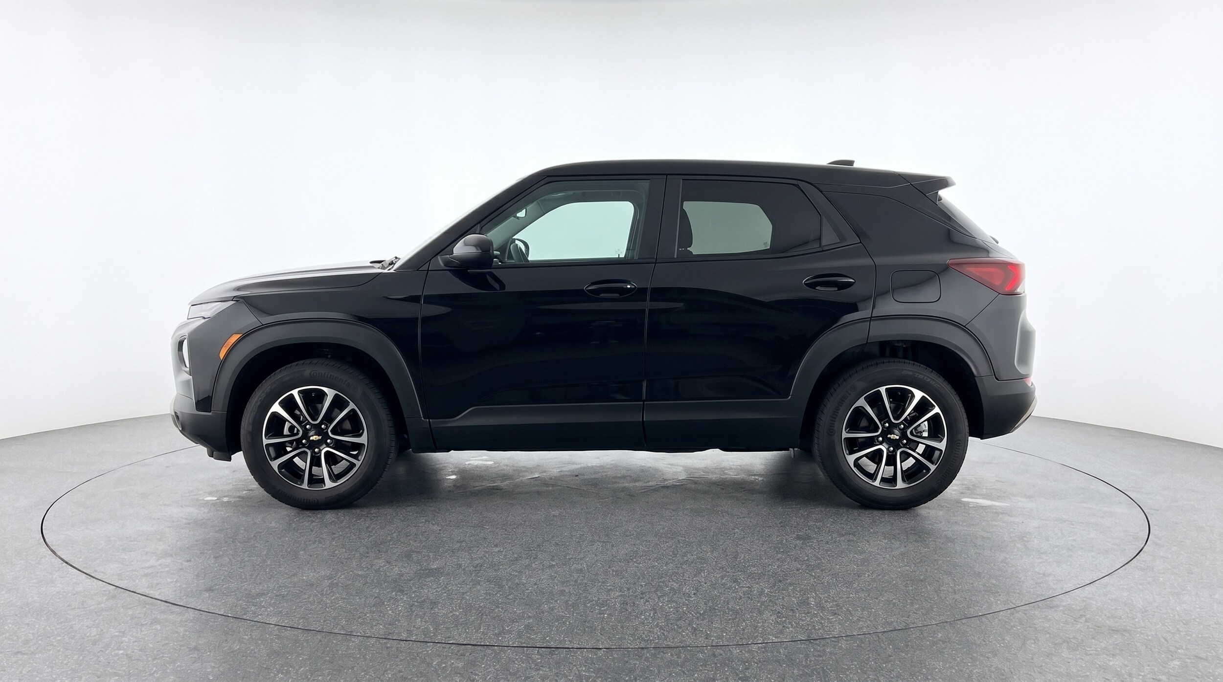 Thumbnail: 2025 Chevrolet TrailBlazer - 4