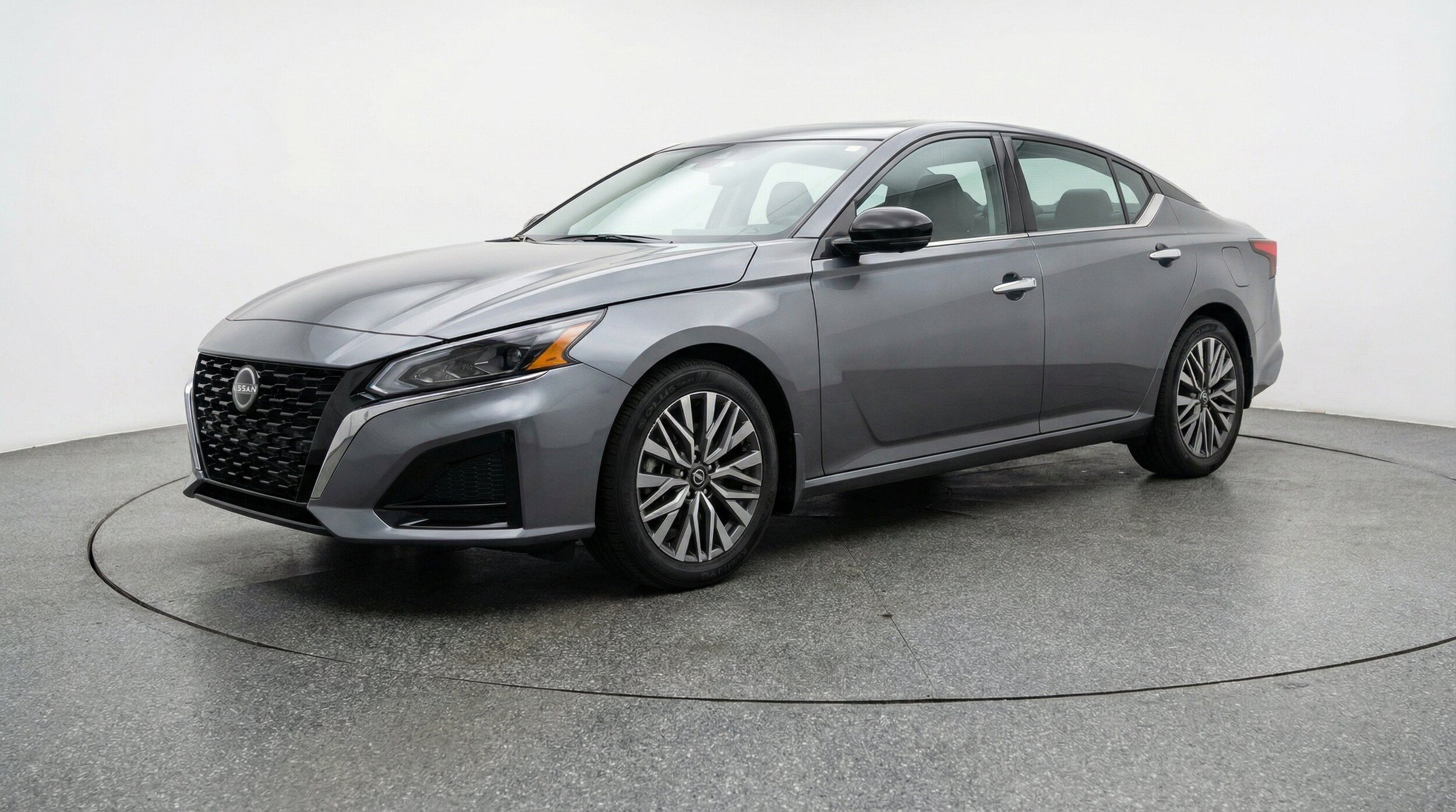 Thumbnail: 2025 Nissan Altima - 3