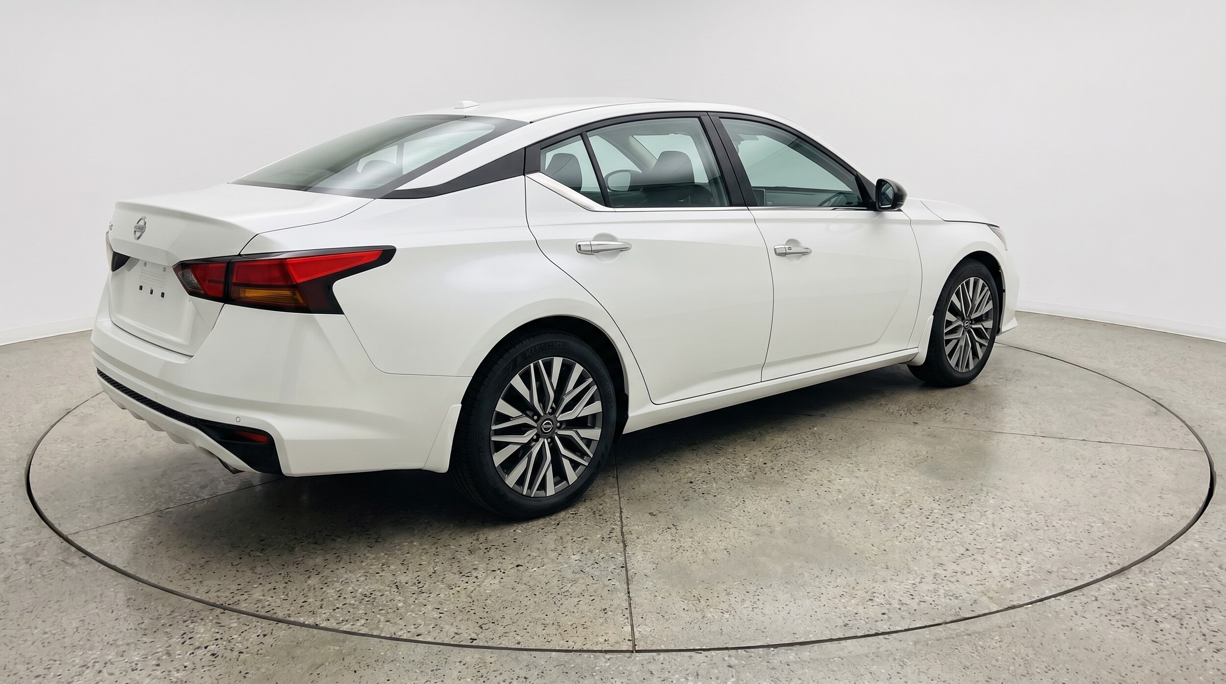 Thumbnail: 2025 Nissan Altima - 7