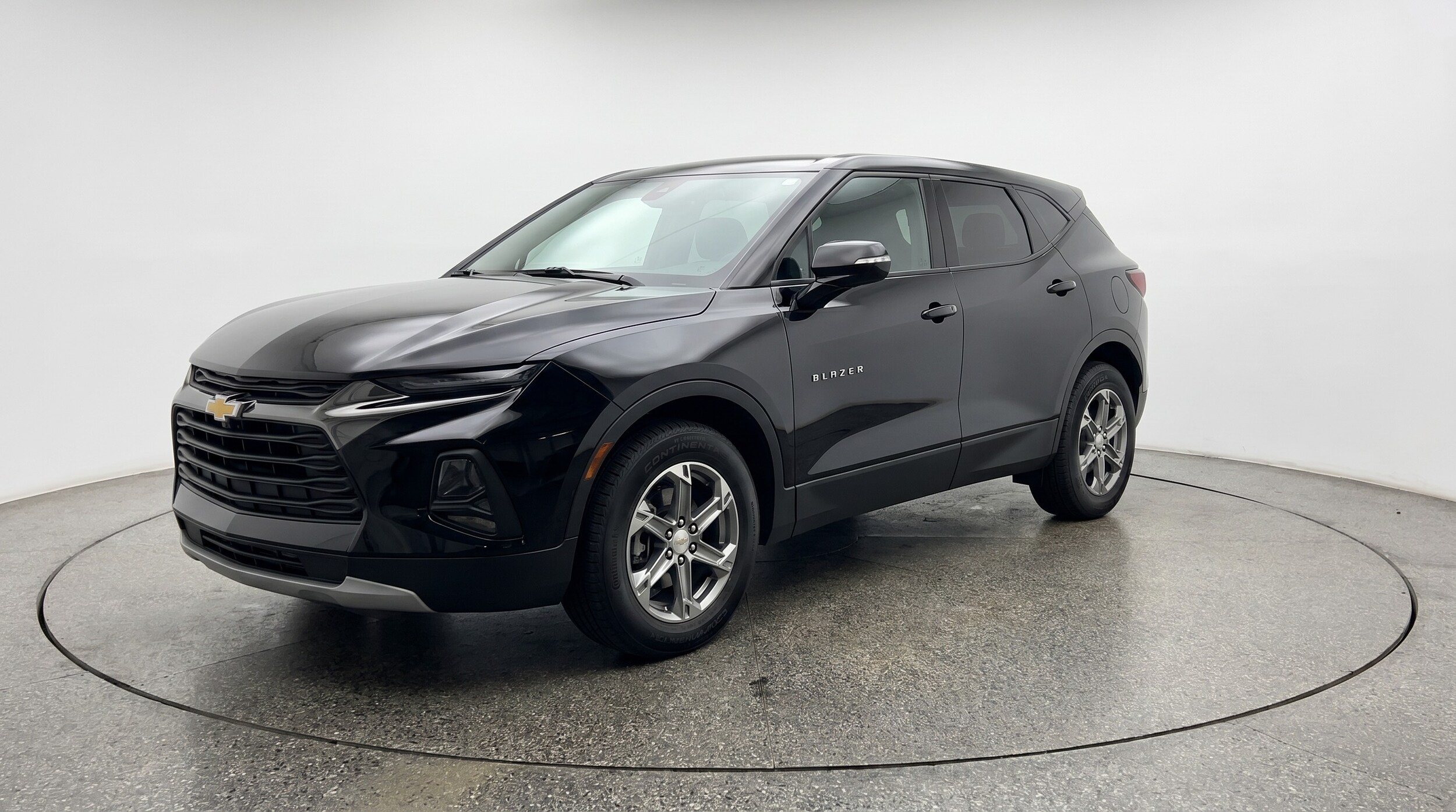 Thumbnail: 2025 Chevrolet Blazer - 3