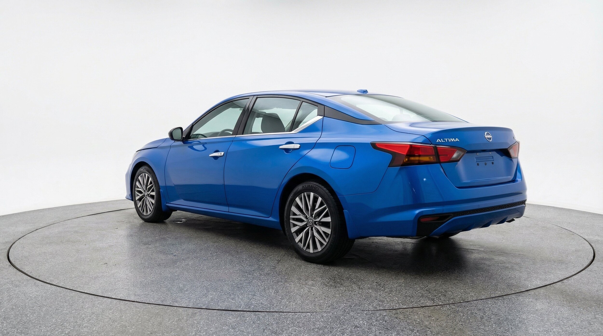 Thumbnail: 2025 Nissan Altima - 6