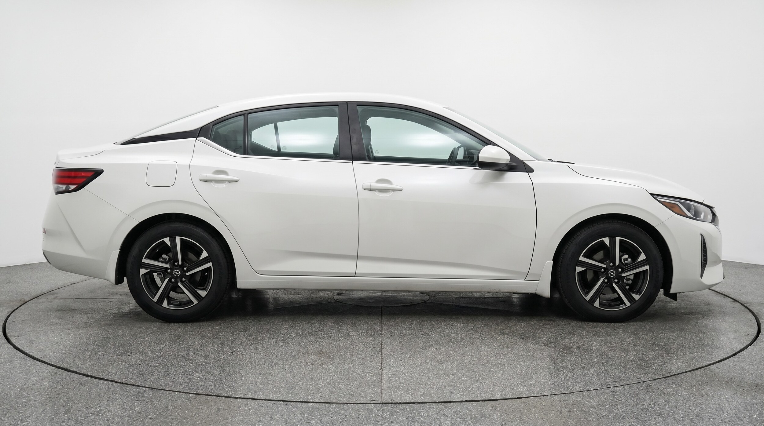 Thumbnail: 2024 Nissan Sentra - 8