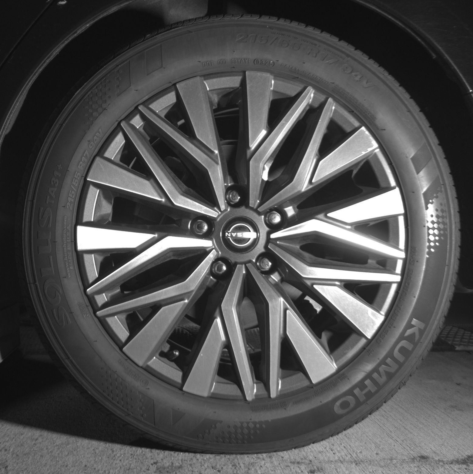Thumbnail: 2025 Nissan Altima - 14