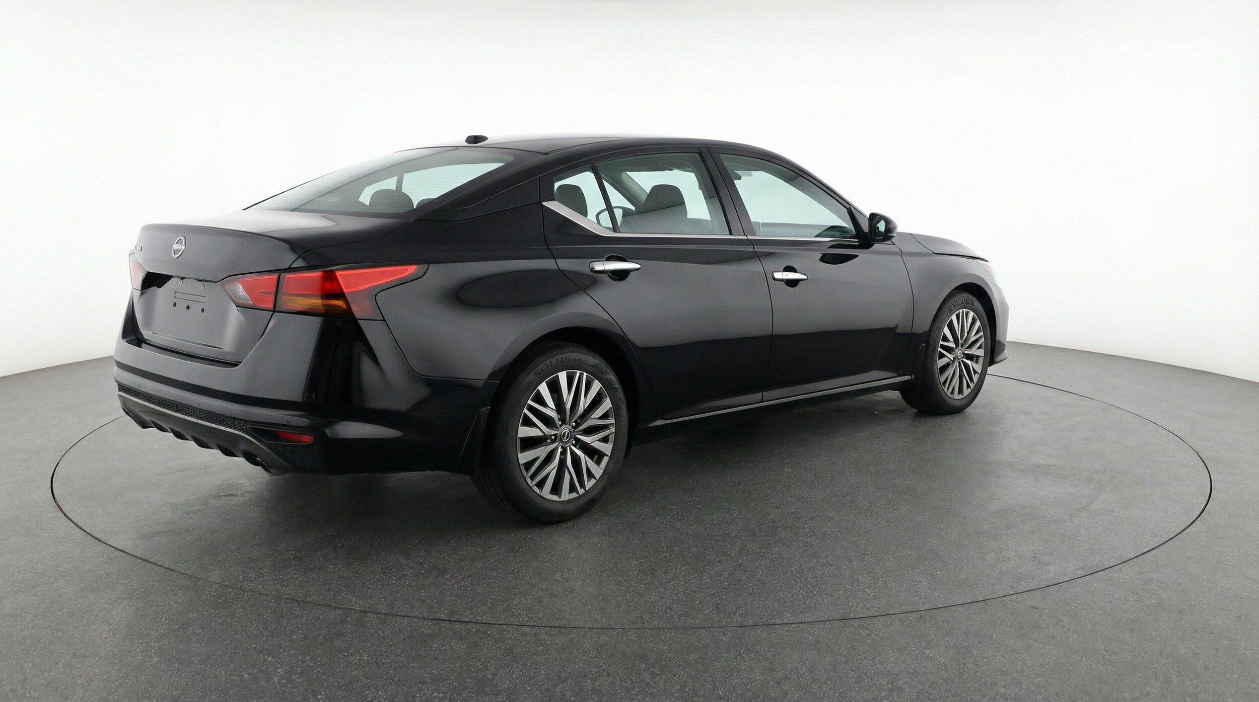 Thumbnail: 2025 Nissan Altima - 7