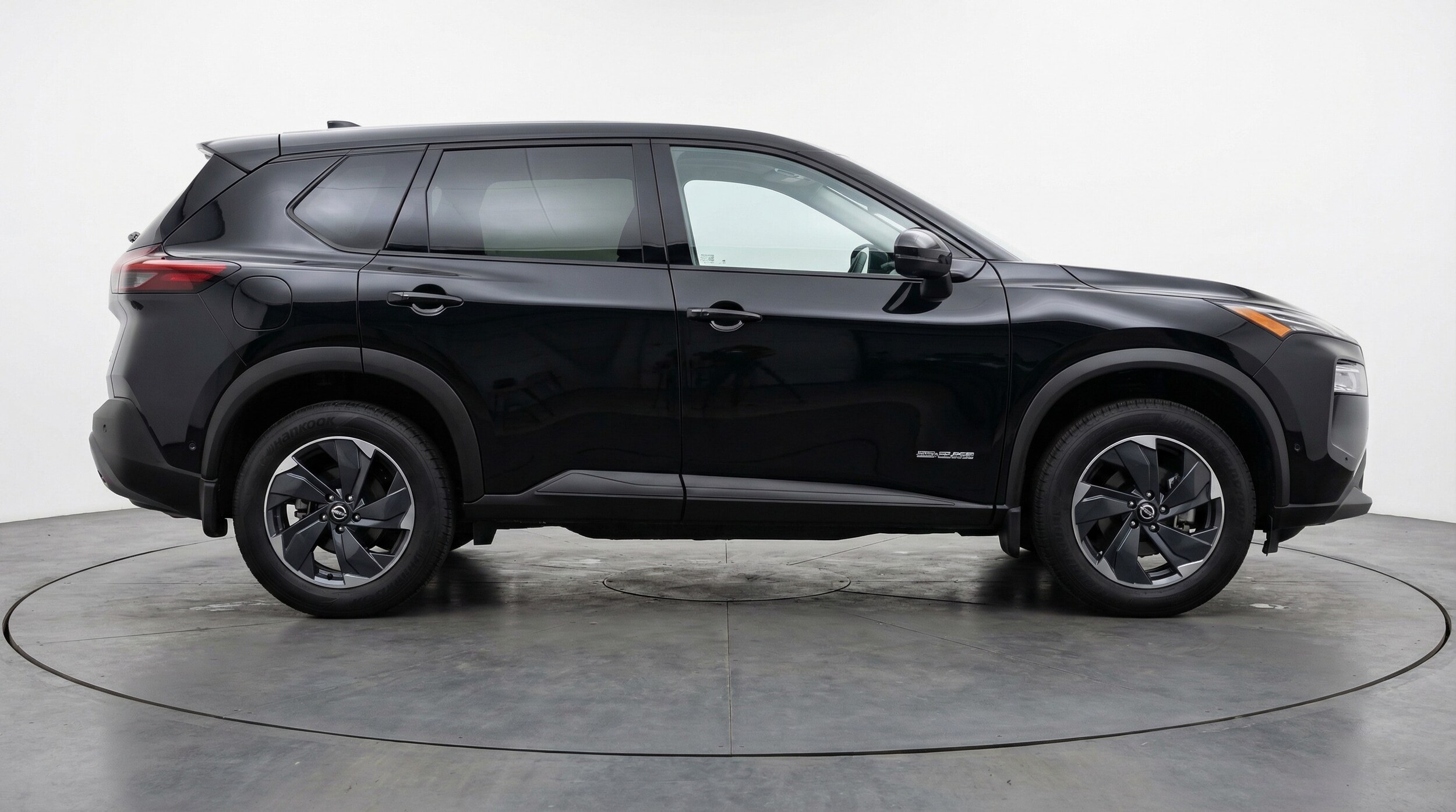 Thumbnail: 2025 Nissan Rogue - 8