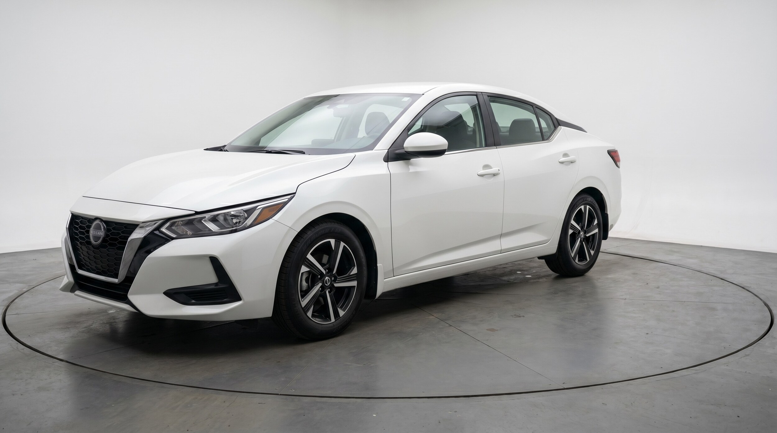 Thumbnail: 2024 Nissan Sentra - 3
