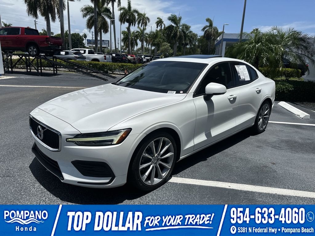 Used 2019 Volvo S60 T5 Momentum Sedan