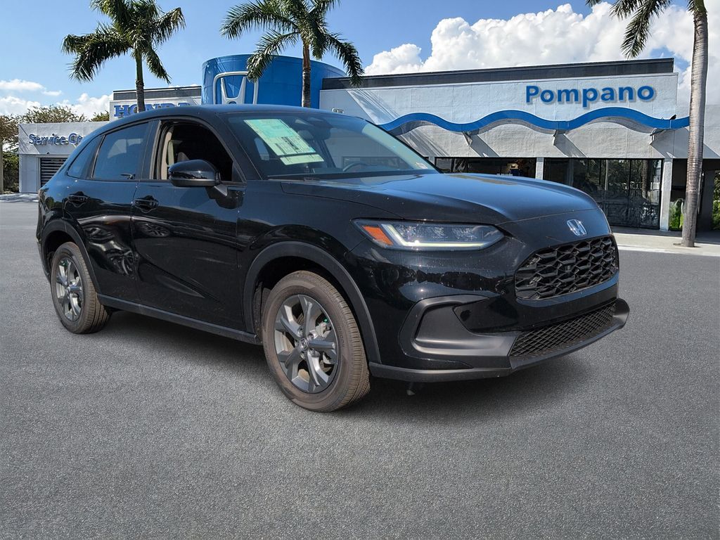 2026 Honda HR-V LX's photo