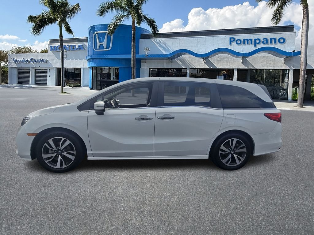 Certified 2022 Honda Odyssey Touring Minivan/Van