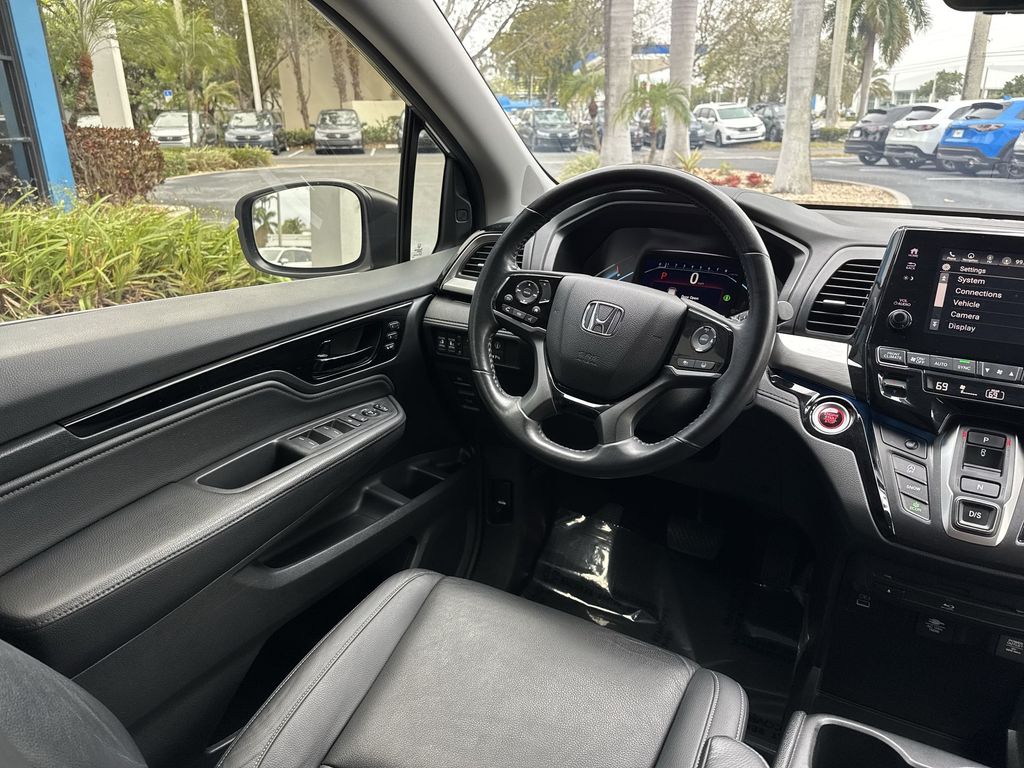 2024 Honda Odyssey Touring - Photo 17