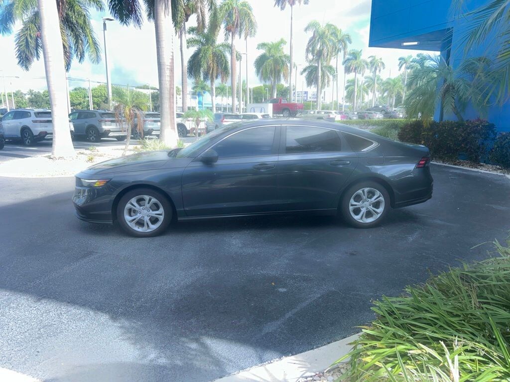 Used 2025 Honda Accord LX Sedan