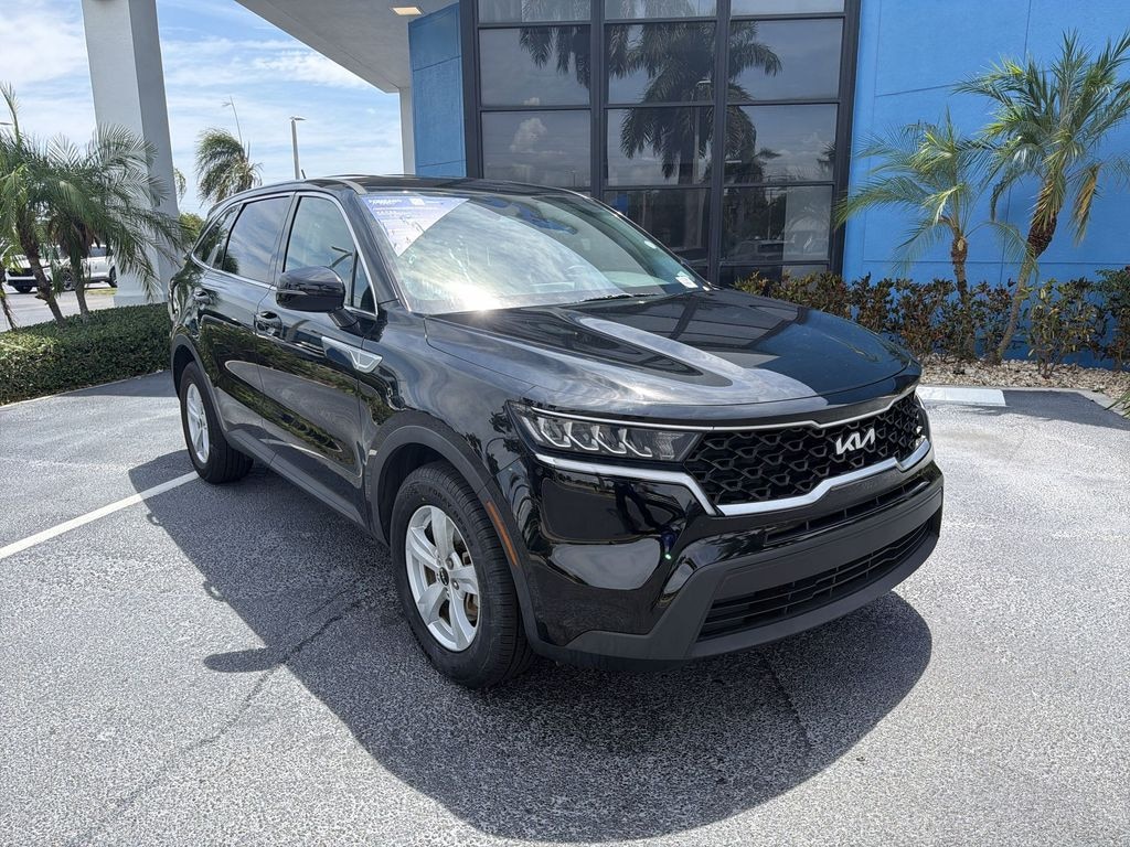 Used 2023 Kia Sorento LX SUV