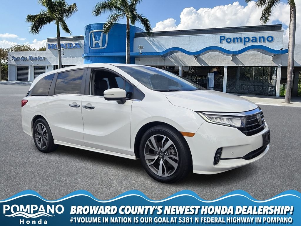 Certified 2022 Honda Odyssey Touring Minivan/Van