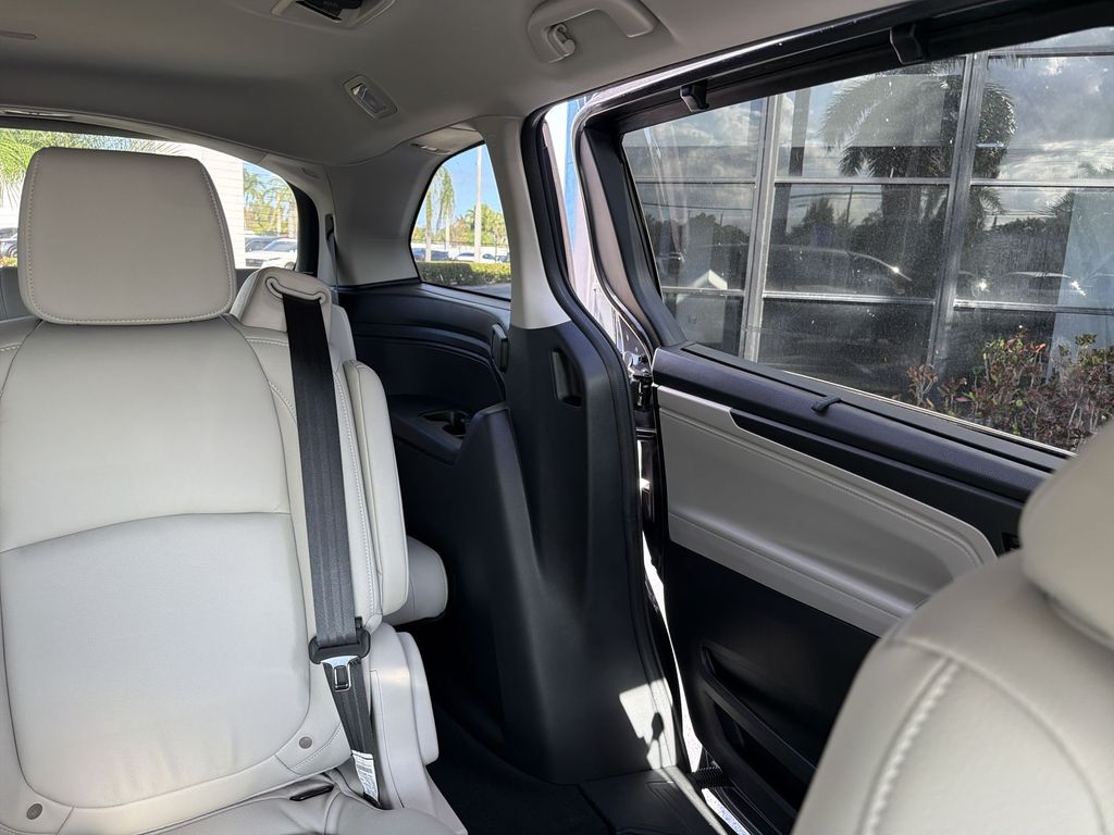 2026 Honda Odyssey EX-L - Photo 13