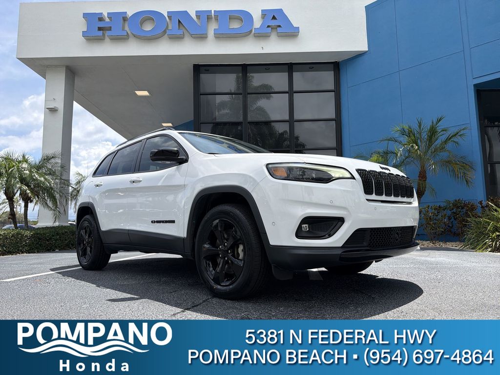 2023 Jeep Cherokee Altitude Lux 4X4's photo
