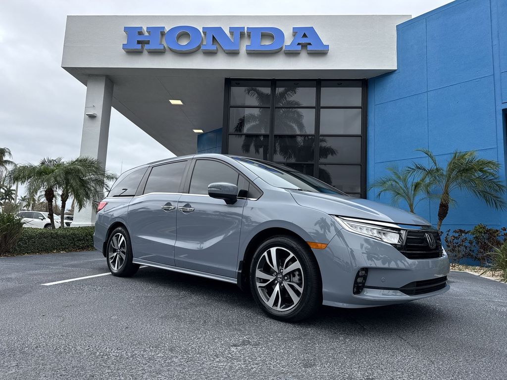 2024 Honda Odyssey Touring - Photo 18