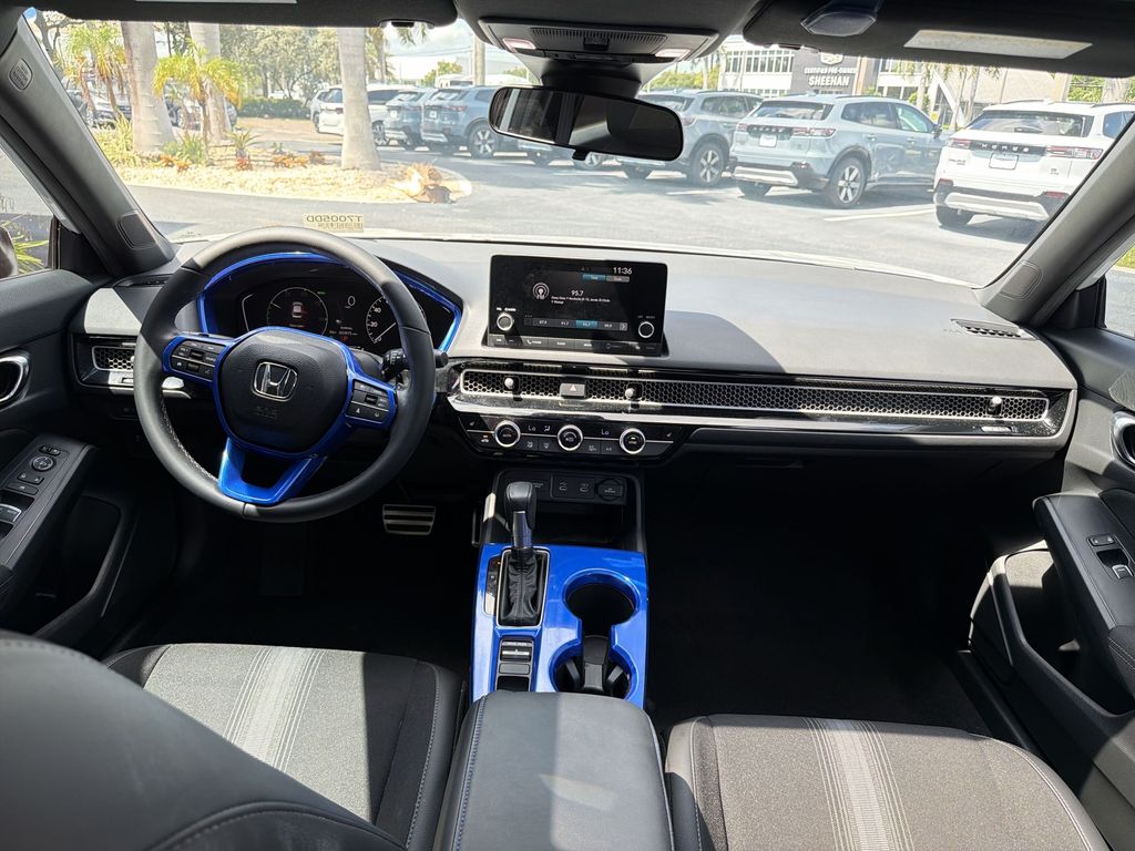 2025 Honda Civic Sport - Photo 10