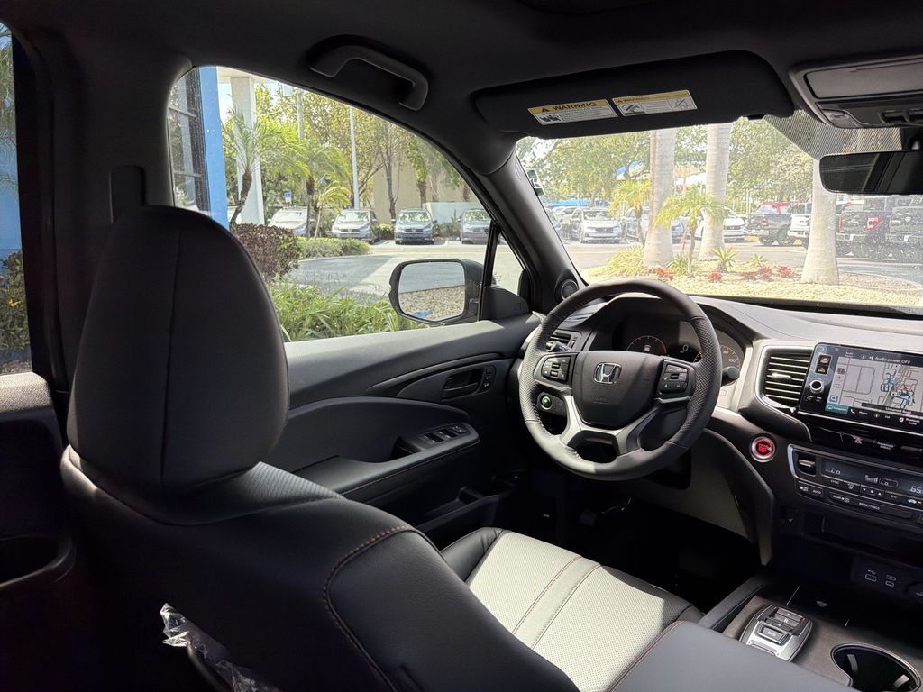 2025 Honda Ridgeline TrailSport - Photo 17