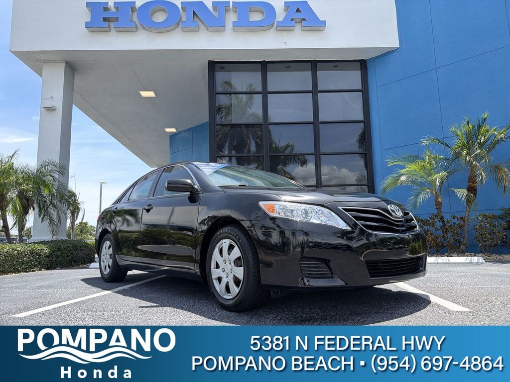 Used 2010 Toyota Camry LE Sedan