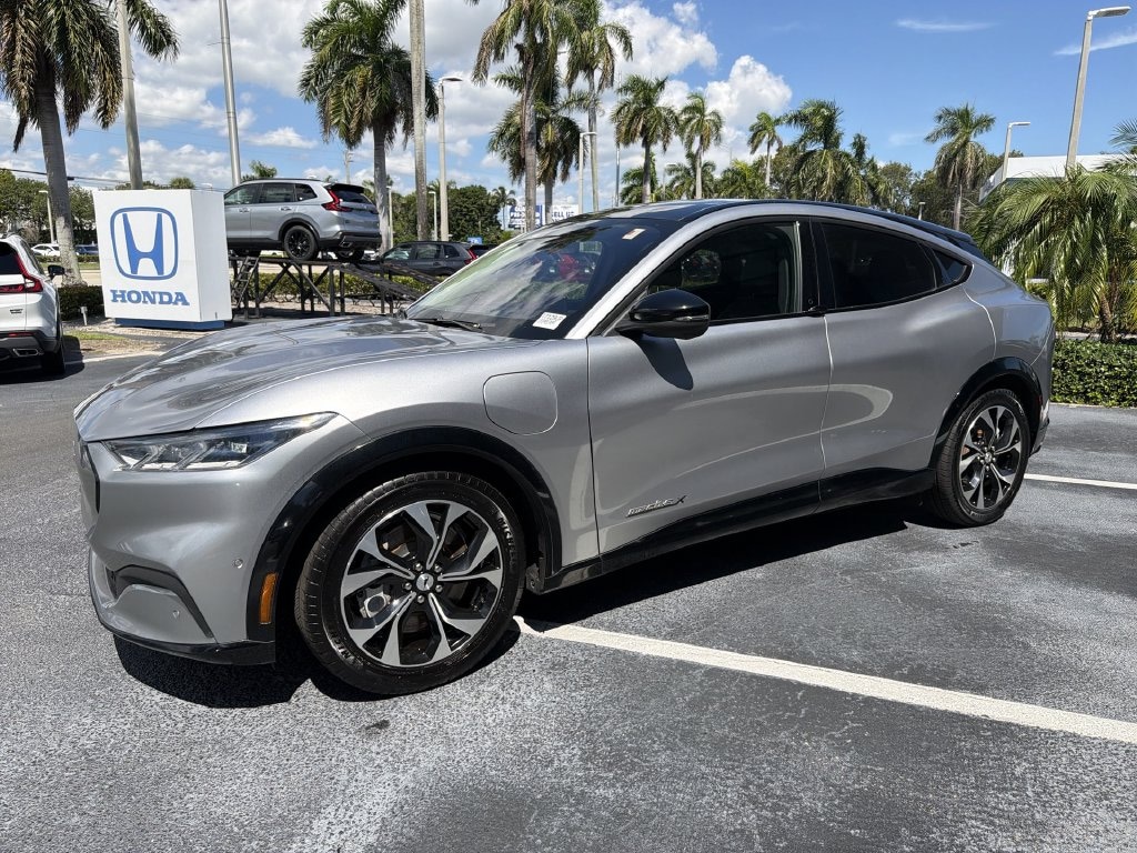 Used 2021 Ford Mustang Mach-E Premium SUV