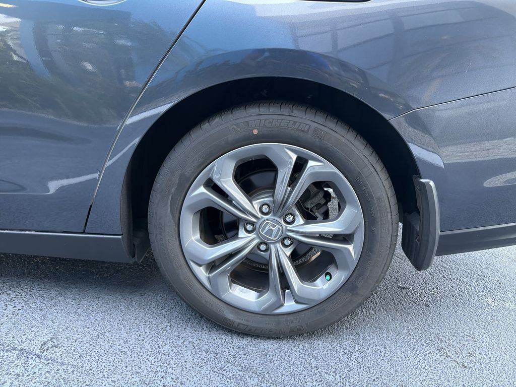 2024 Honda Accord EX - Photo 30