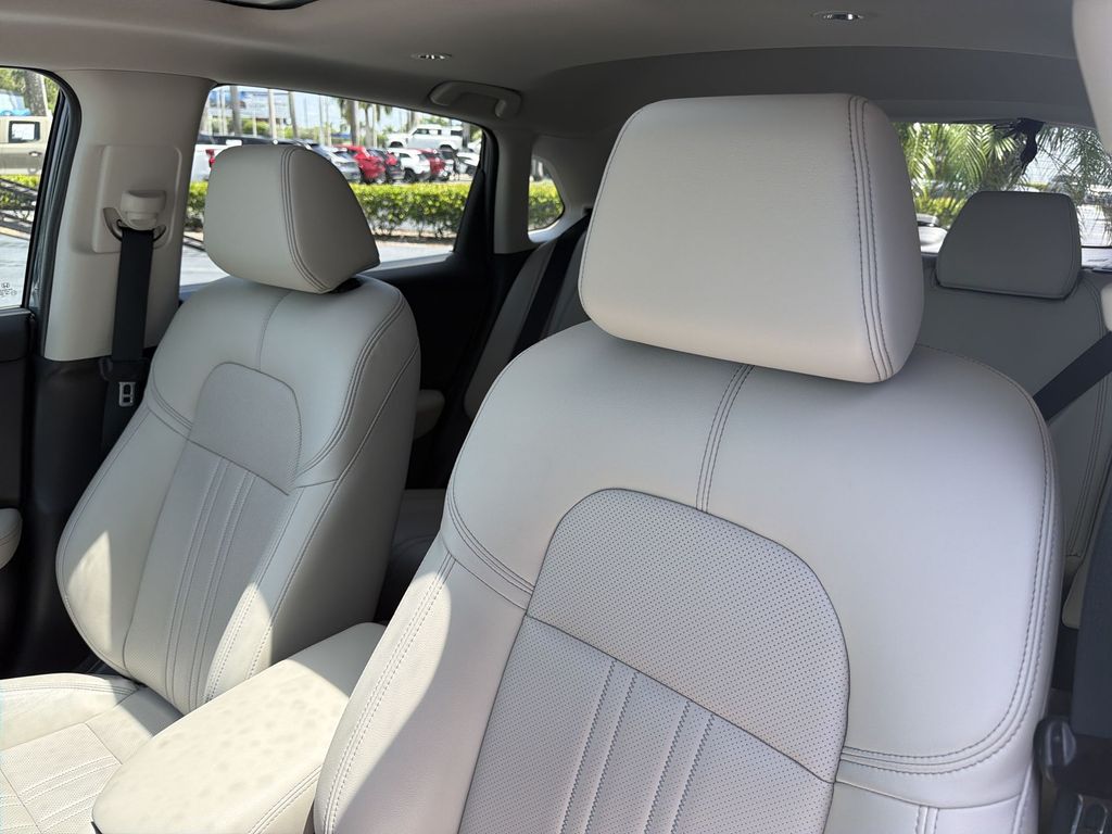 2024 Honda HR-V EX-L - Photo 19