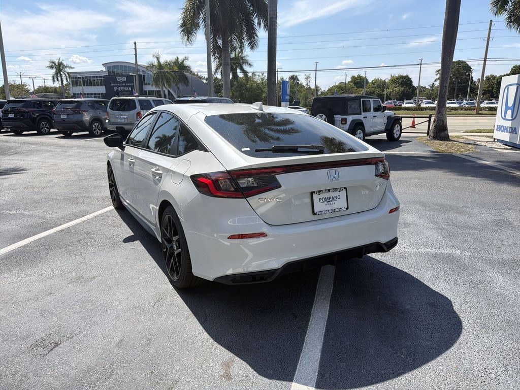 2025 Honda Civic Hatchback Sport - Photo 6