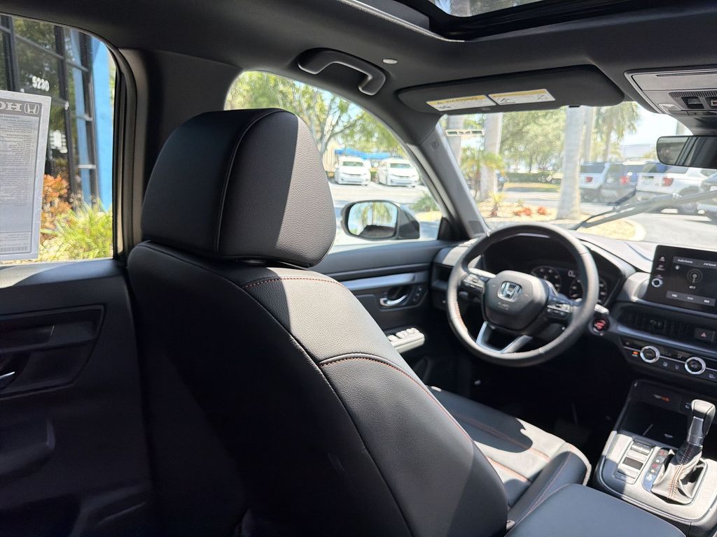 2026 Honda CR-V Sport - Photo 15