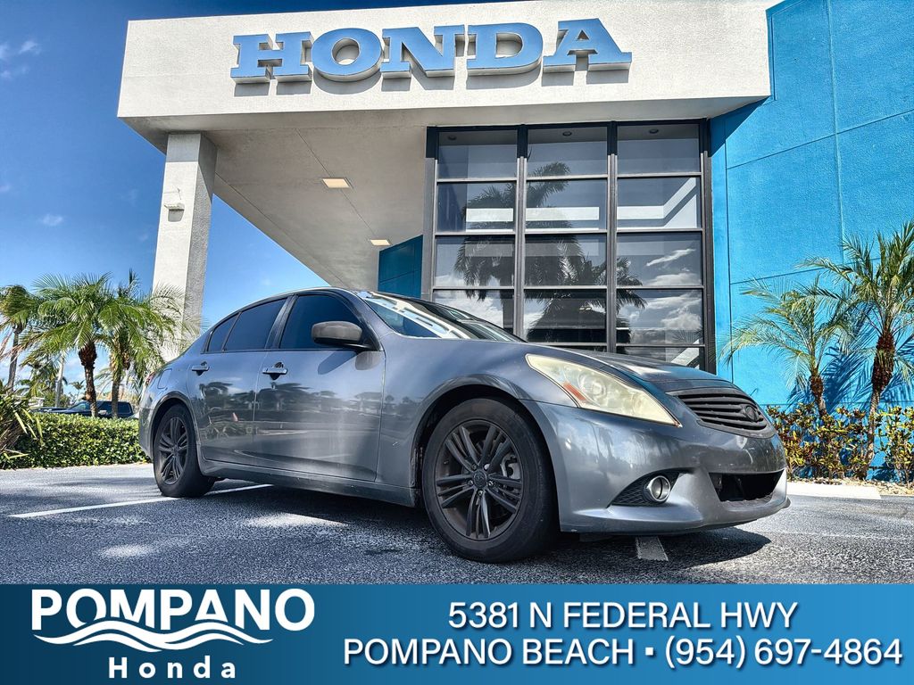 2013 INFINITI G Sedan 37 Journey