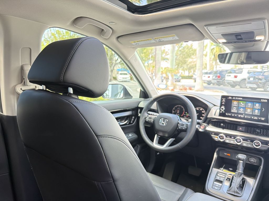 2026 Honda CR-V EX-L - Photo 17