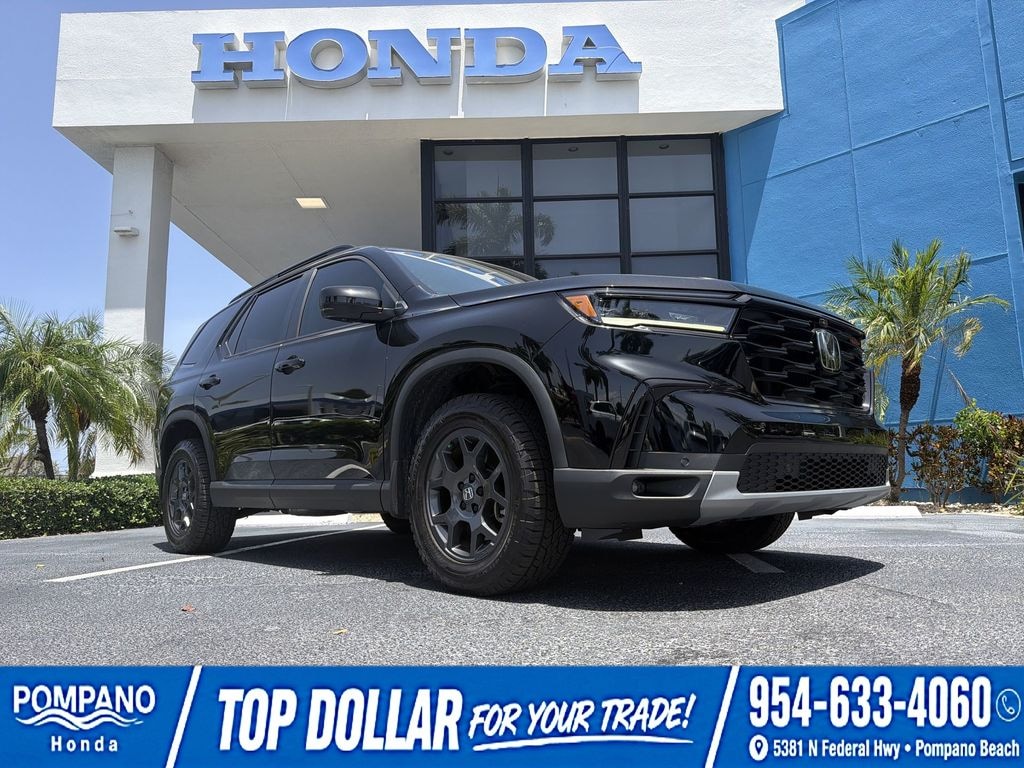 Certified 2025 Honda Pilot TrailSport SUV