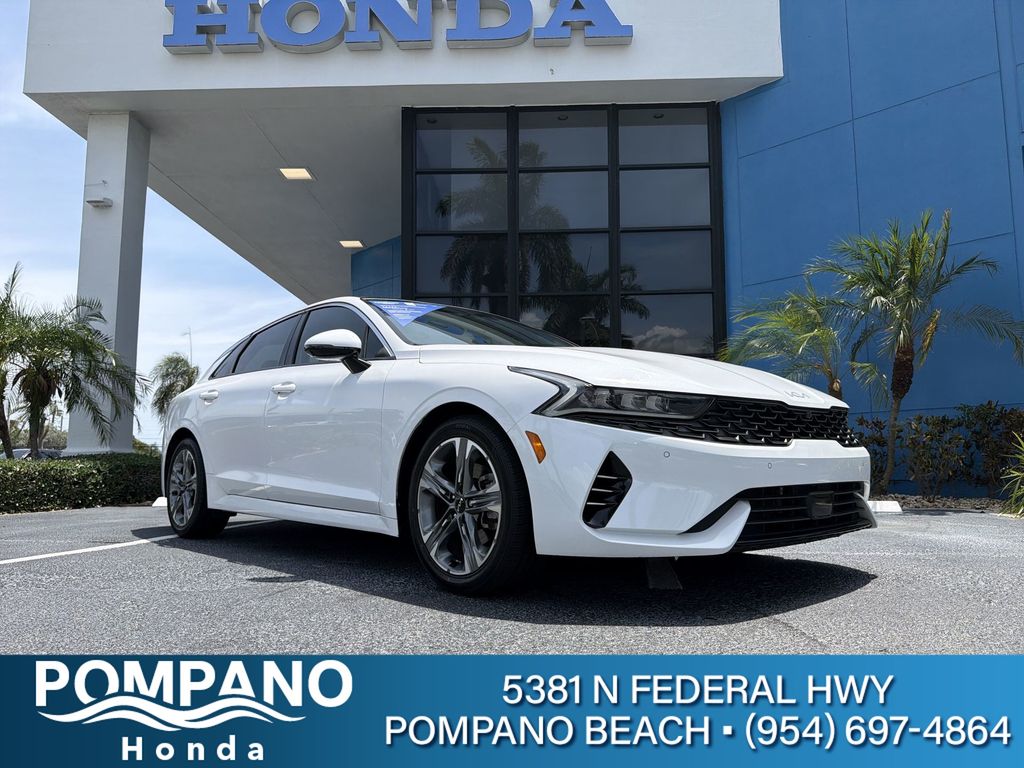 2023 Kia Optima EX FWD's photo