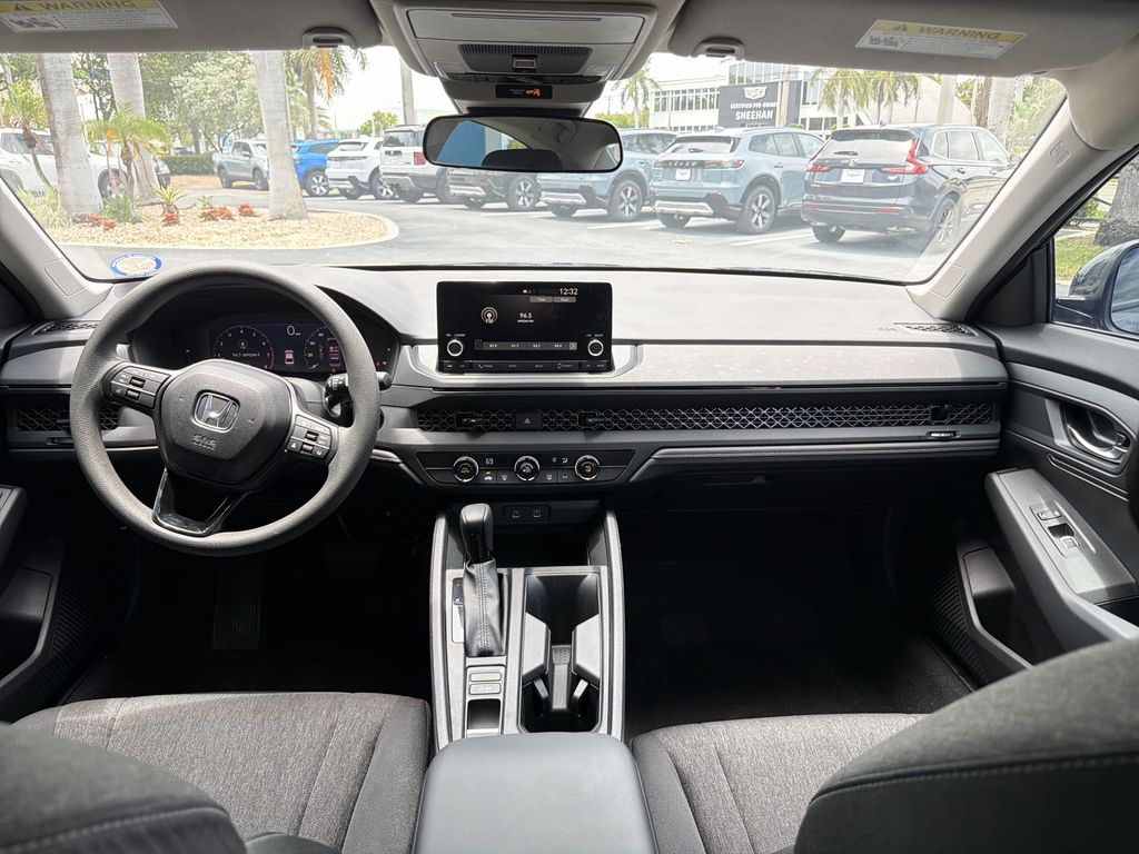 2023 Honda Accord LX - Photo 10