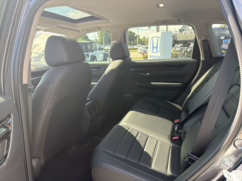 2025 Honda CR-V EX-L - Photo 22