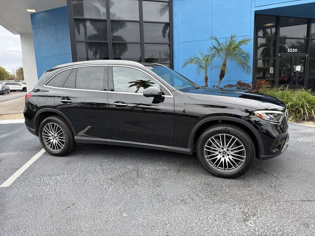 Used 2023 Mercedes-Benz GLC GLC 300 SUV