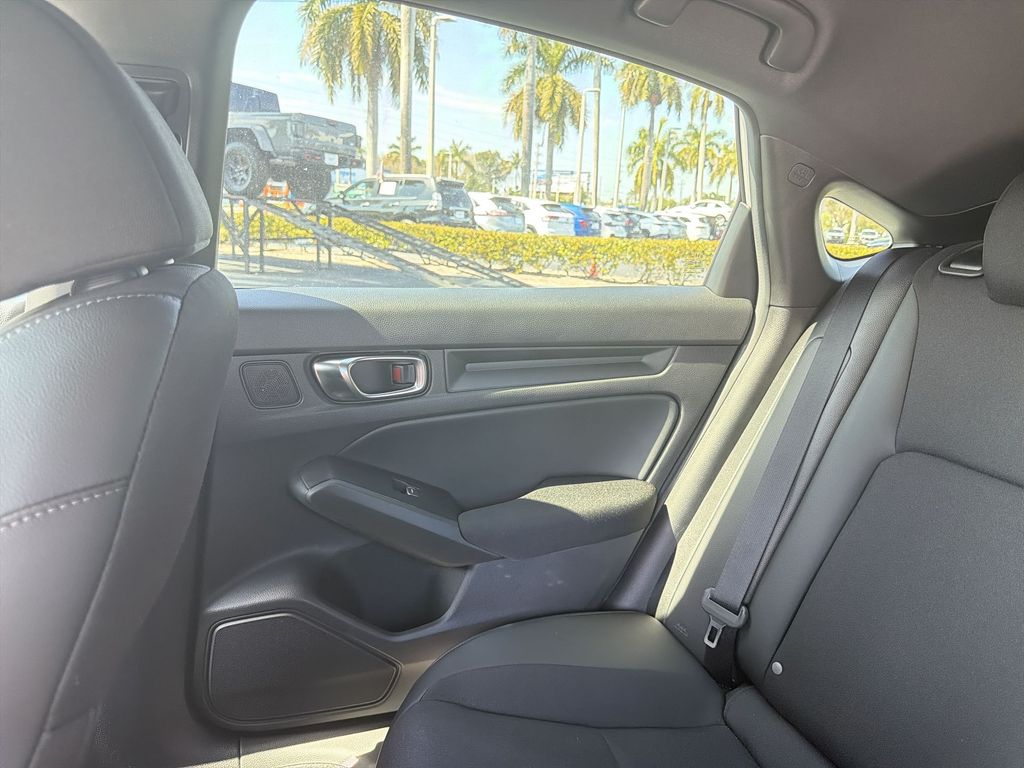 2025 Honda Civic Hatchback Sport - Photo 13