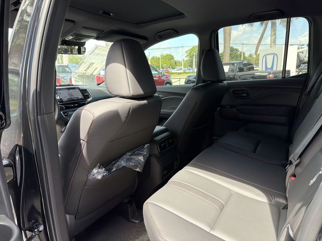 2025 Honda Ridgeline TrailSport - Photo 23