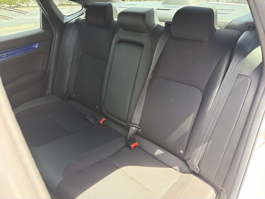 2025 Honda Civic Sport - Photo 23