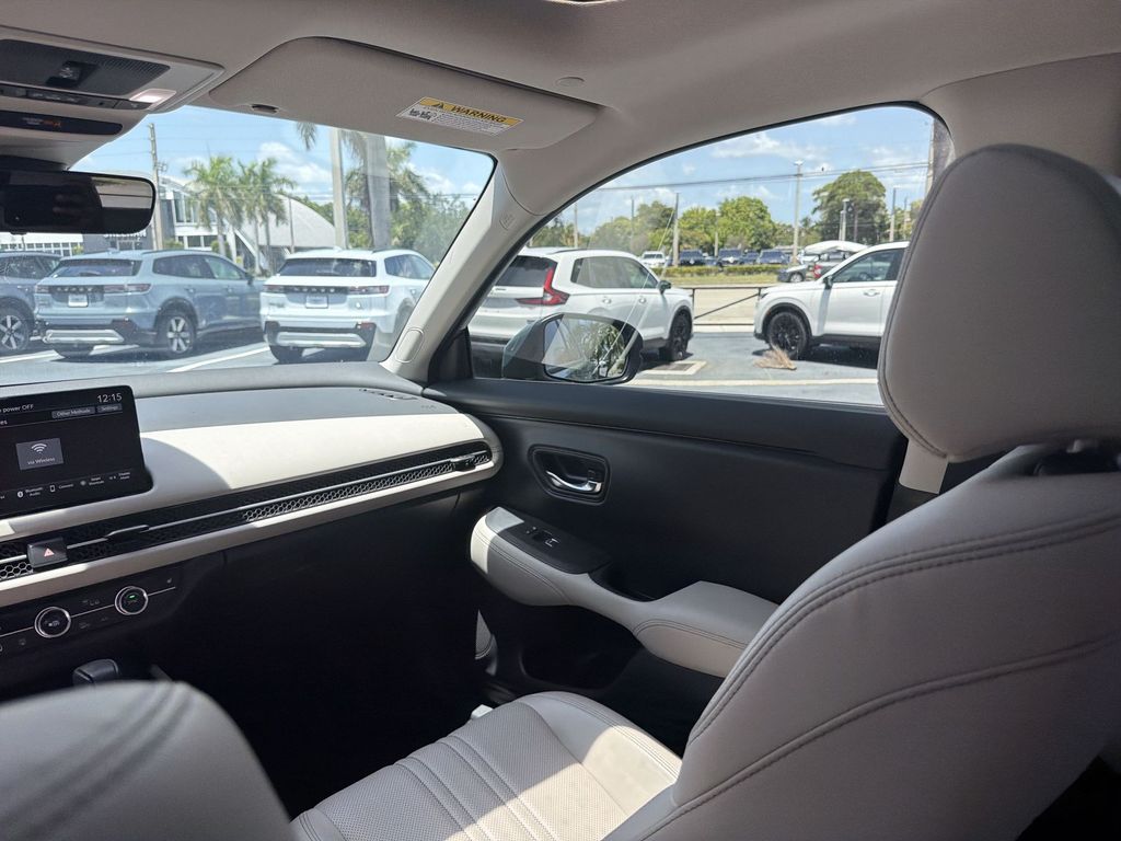 2024 Honda HR-V EX-L - Photo 11