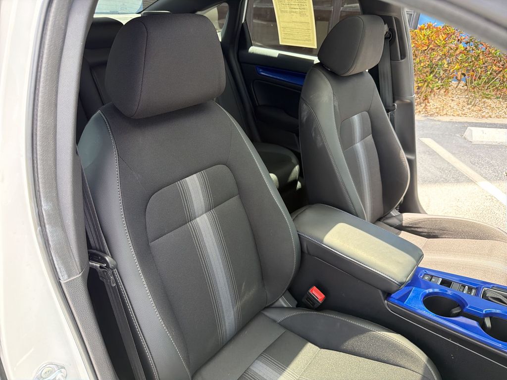2025 Honda Civic Sport - Photo 35