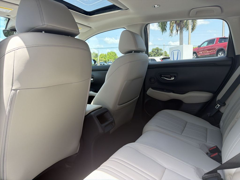 2024 Honda HR-V EX-L - Photo 21
