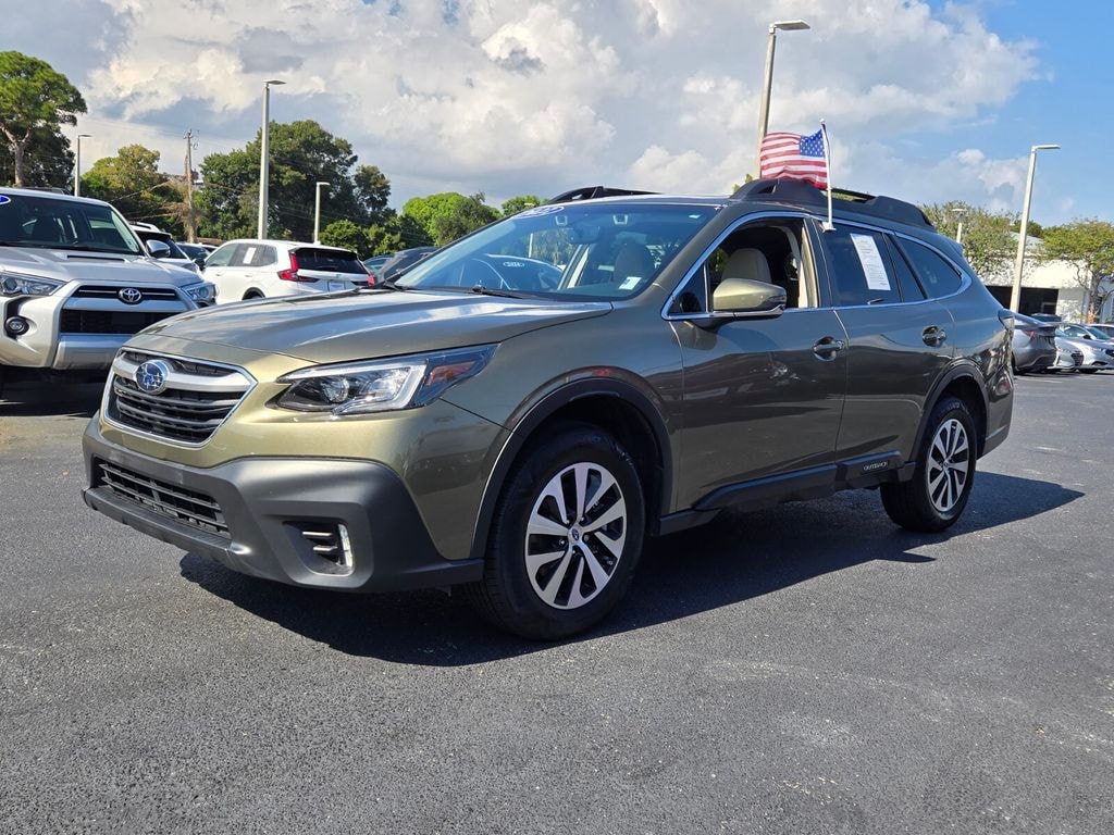 Used 2022 Subaru Outback Premium SUV