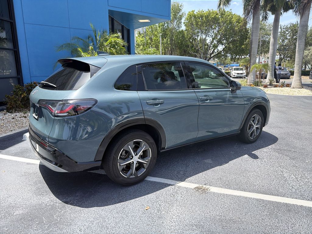 2024 Honda HR-V EX-L - Photo 8