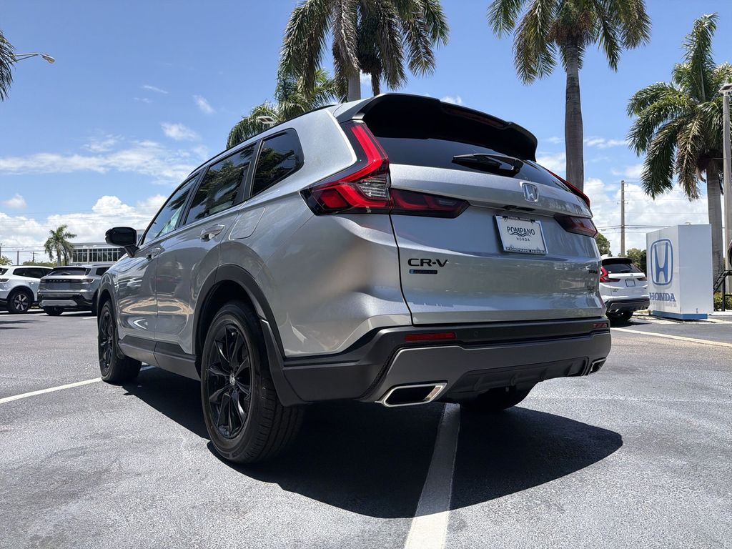 2024 Honda CR-V Sport-L - Photo 18