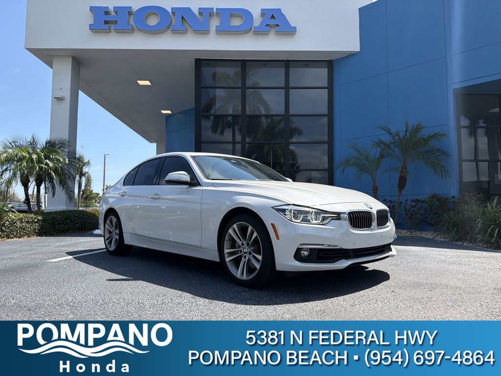 2018 BMW 3 Series 340i Sedan's photo