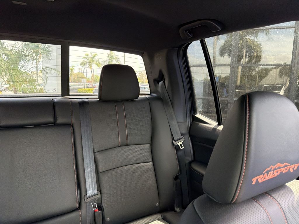 2025 Honda Ridgeline TrailSport - Photo 15