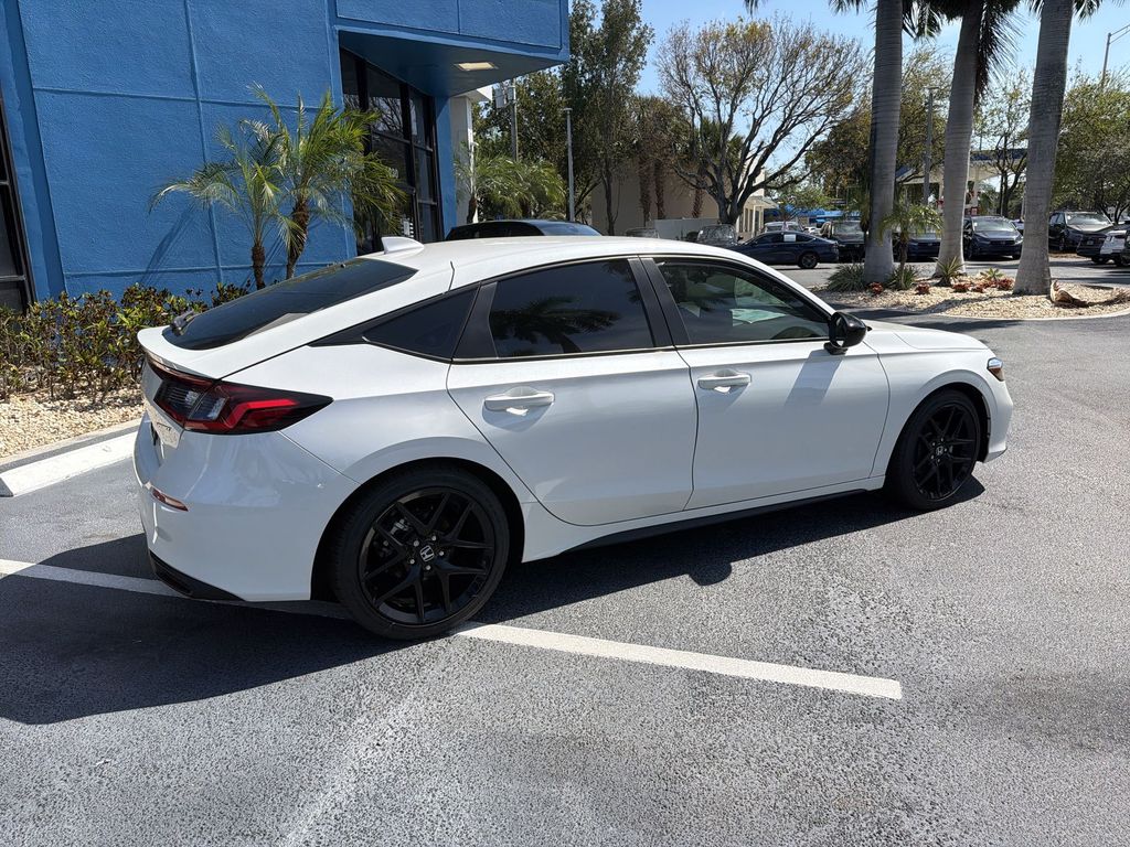 2025 Honda Civic Hatchback Sport - Photo 8