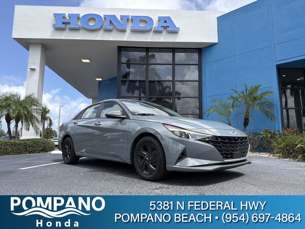 2022 Hyundai Elantra SEL