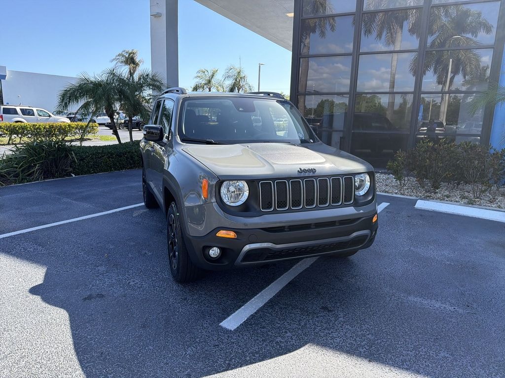 Used 2023 Jeep Renegade Latitude SUV