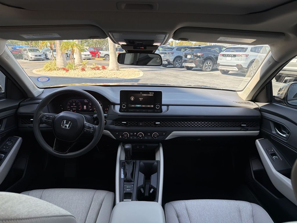 2024 Honda Accord EX - Photo 10